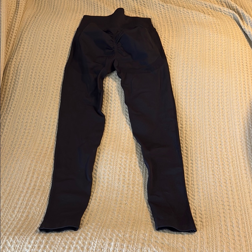 Galea butt lifting leggings